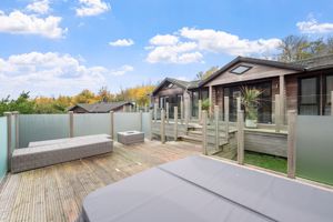 Photo 11- click for photo gallery